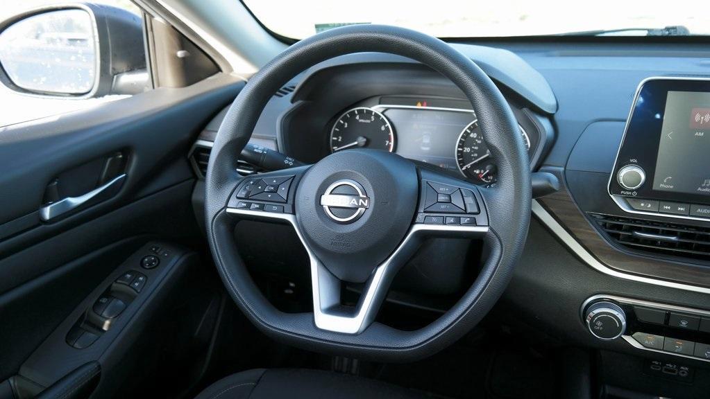 used 2024 Nissan Altima car, priced at $22,427