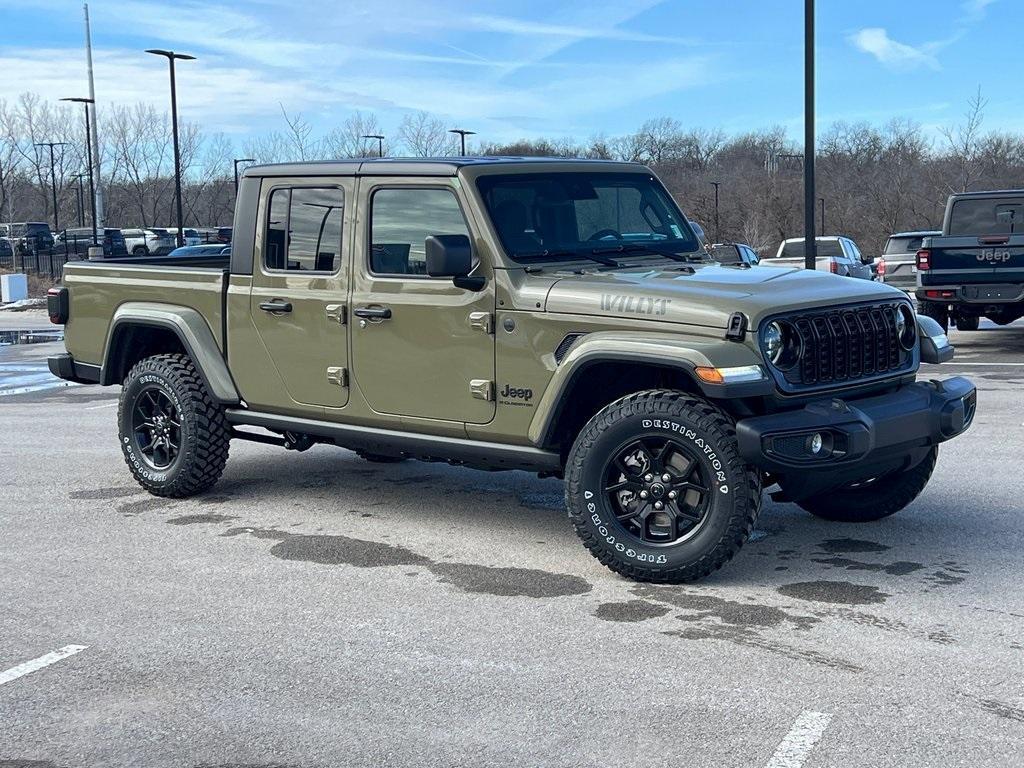 new 2025 Jeep Gladiator car, priced at $48,927