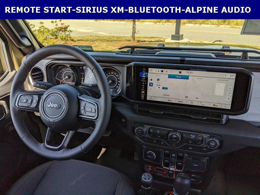 new 2025 Jeep Gladiator car, priced at $48,327