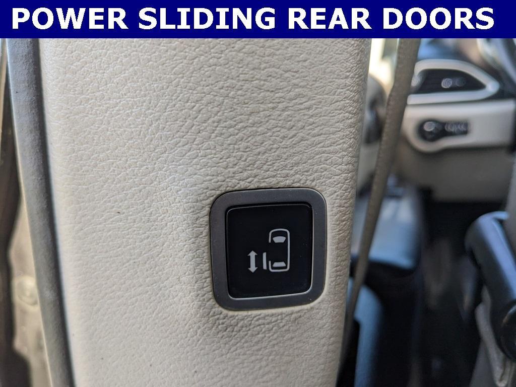 used 2018 Chrysler Pacifica car, priced at $12,800