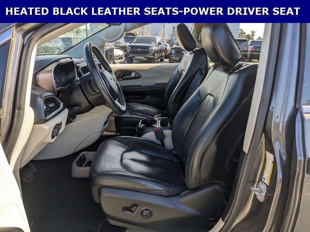 used 2018 Chrysler Pacifica car, priced at $12,800