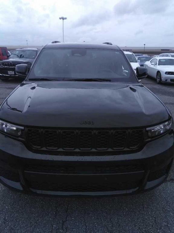 used 2023 Jeep Grand Cherokee L car, priced at $30,114