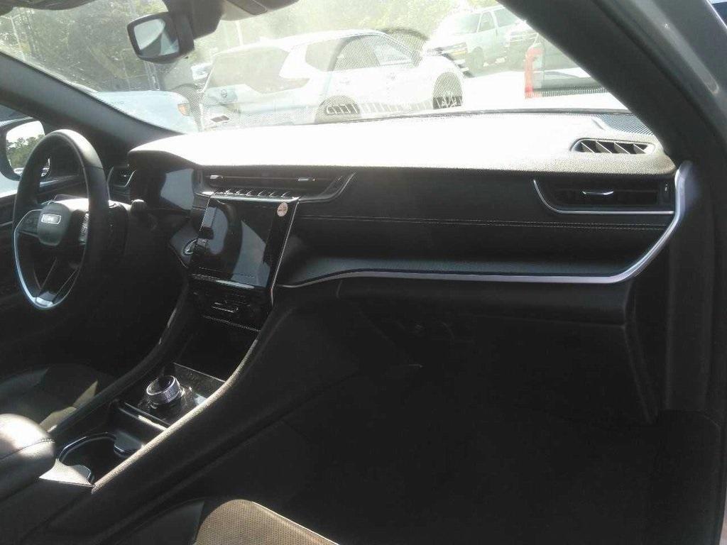 used 2023 Jeep Grand Cherokee L car, priced at $28,960