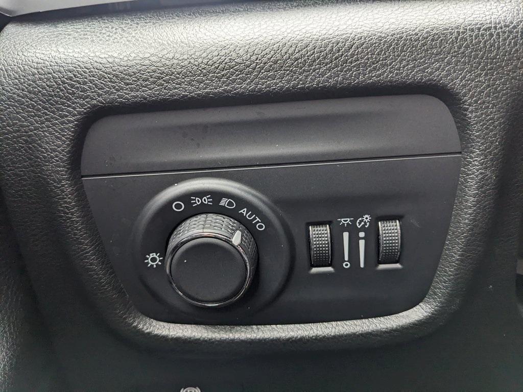 used 2023 Jeep Grand Cherokee L car, priced at $28,960