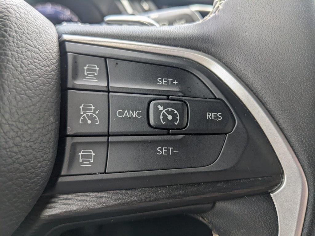 used 2023 Jeep Grand Cherokee L car, priced at $28,960
