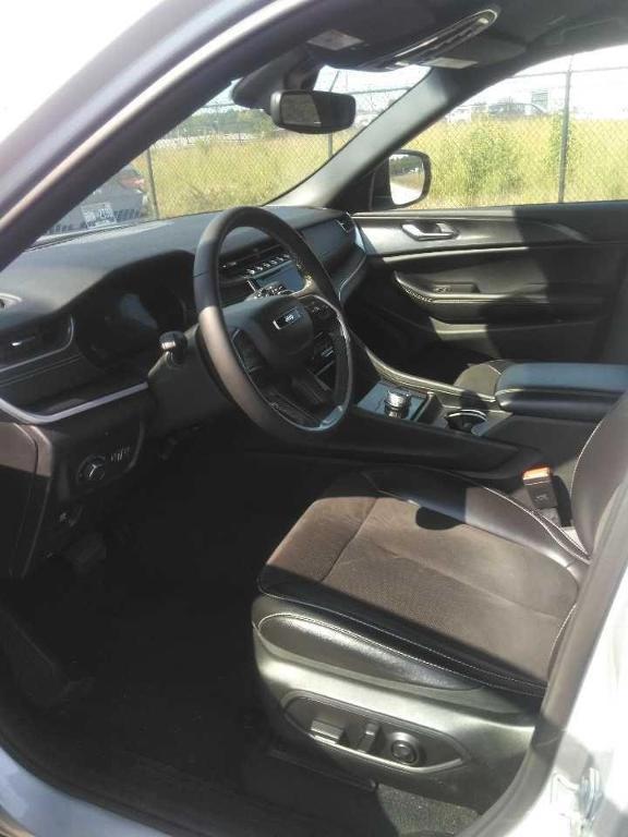used 2023 Jeep Grand Cherokee L car, priced at $28,960