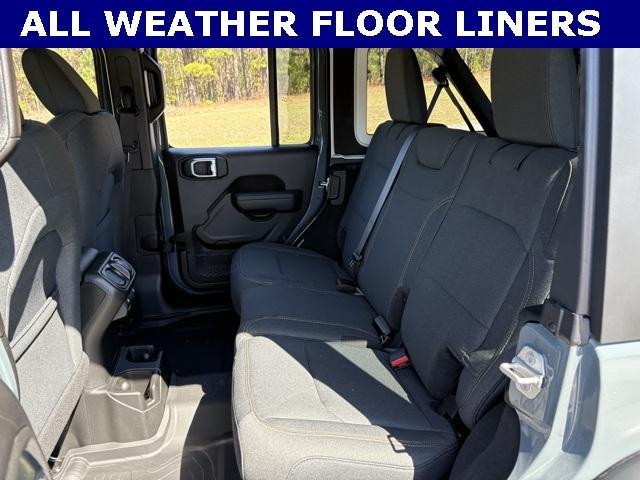 new 2025 Jeep Wrangler car, priced at $46,477