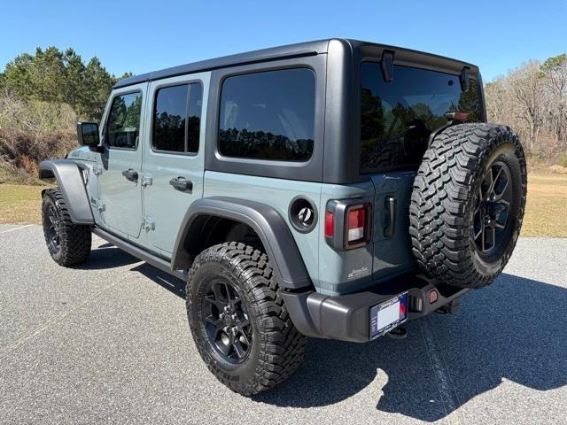 new 2025 Jeep Wrangler car, priced at $46,477