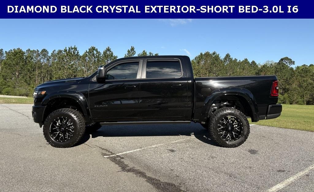 new 2025 Ram 1500 car, priced at $70,677