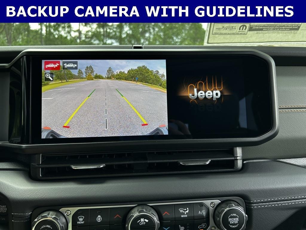 new 2025 Jeep Gladiator car, priced at $54,176