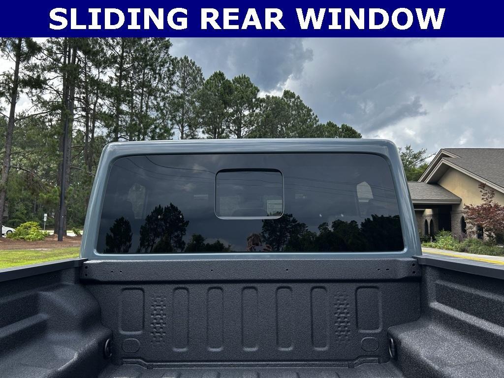 new 2025 Jeep Gladiator car, priced at $54,176