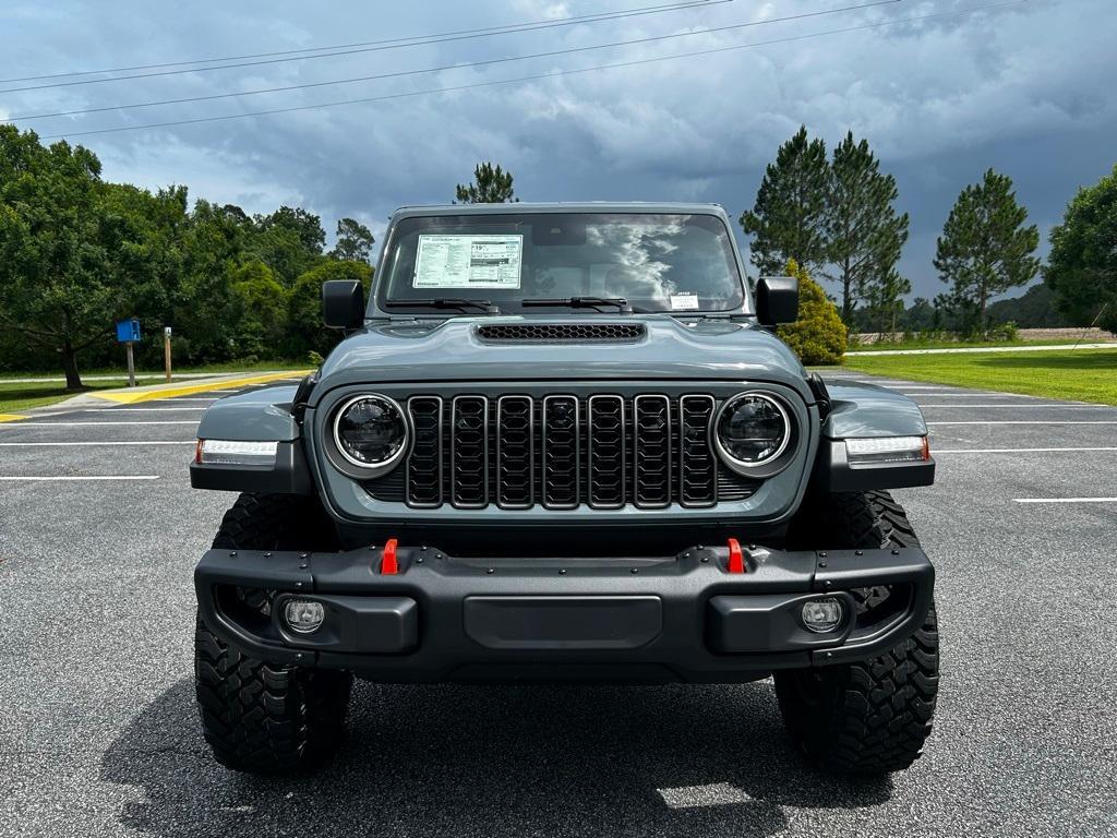 new 2025 Jeep Gladiator car, priced at $54,176