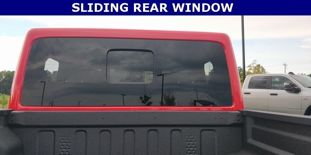 new 2025 Jeep Gladiator car, priced at $35,977