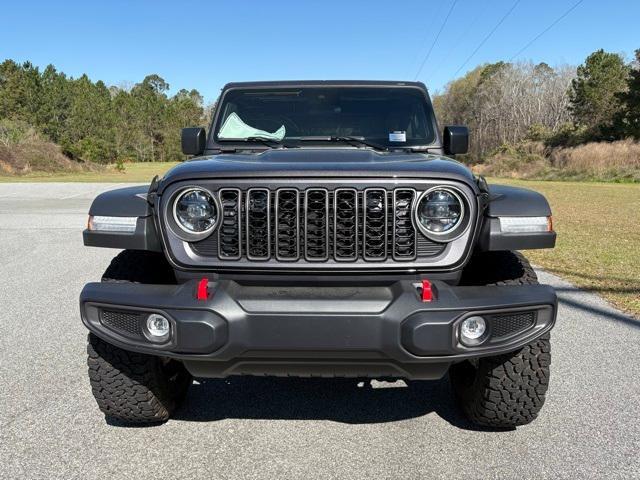new 2025 Jeep Wrangler car, priced at $51,777