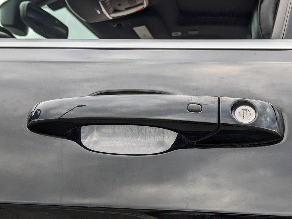 used 2018 Jeep Grand Cherokee car, priced at $11,952