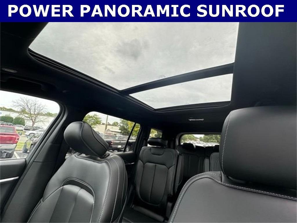 new 2025 Jeep Grand Cherokee L car, priced at $47,927