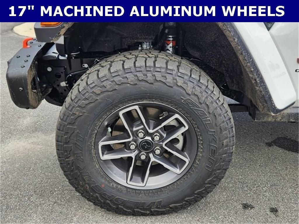 new 2025 Jeep Gladiator car, priced at $48,794