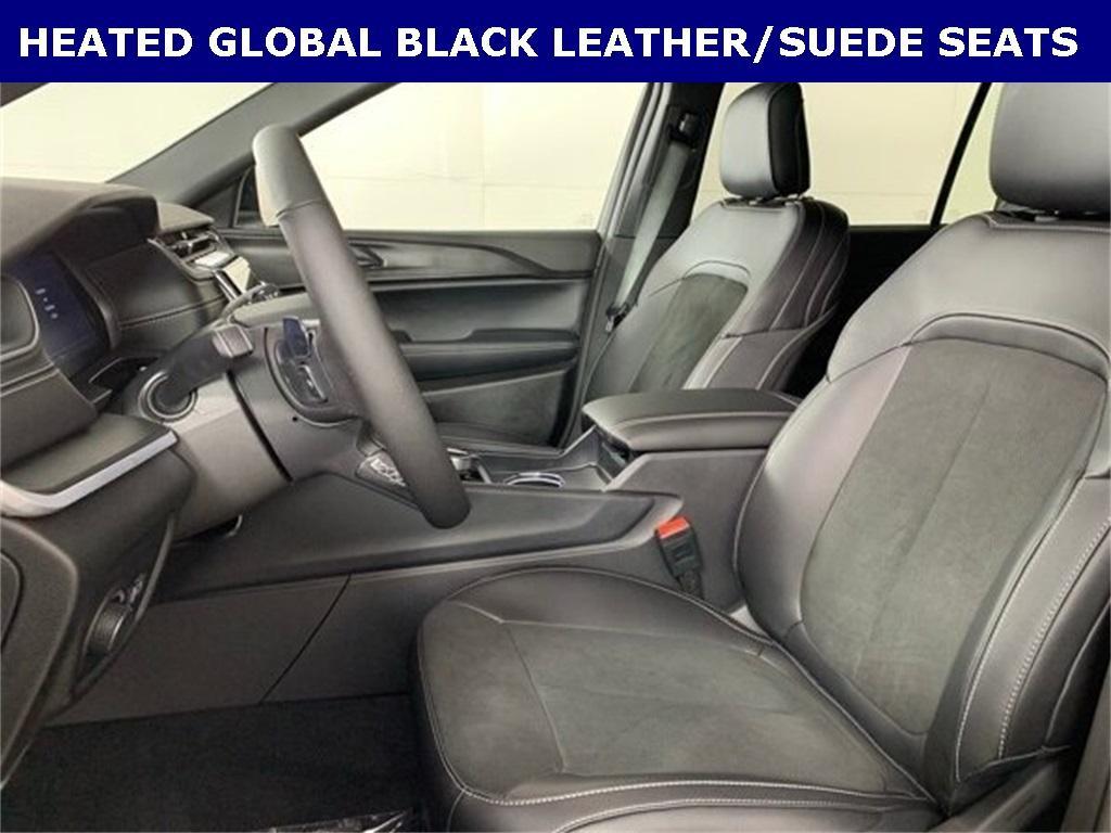 new 2025 Jeep Grand Cherokee L car, priced at $42,725