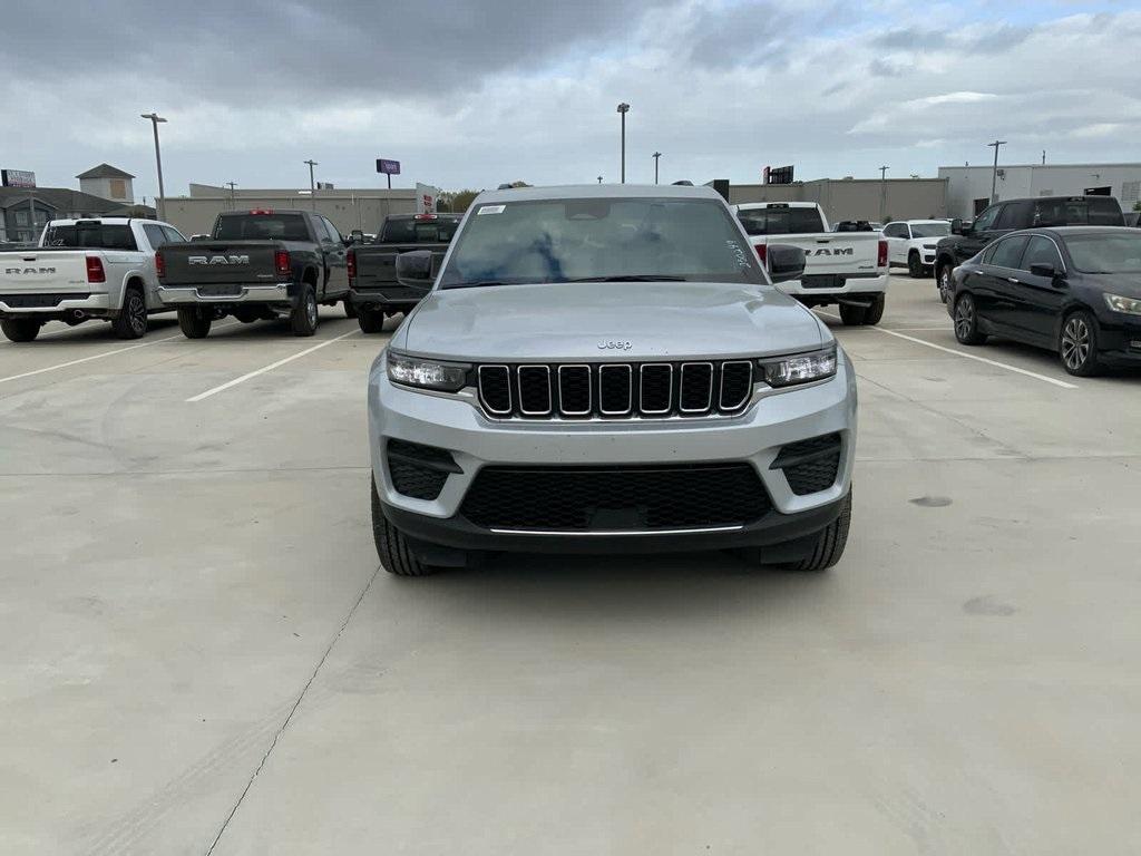 new 2025 Jeep Grand Cherokee car, priced at $36,350