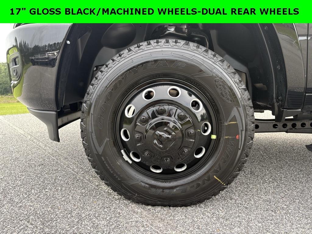 new 2025 Ram 3500 car, priced at $94,177