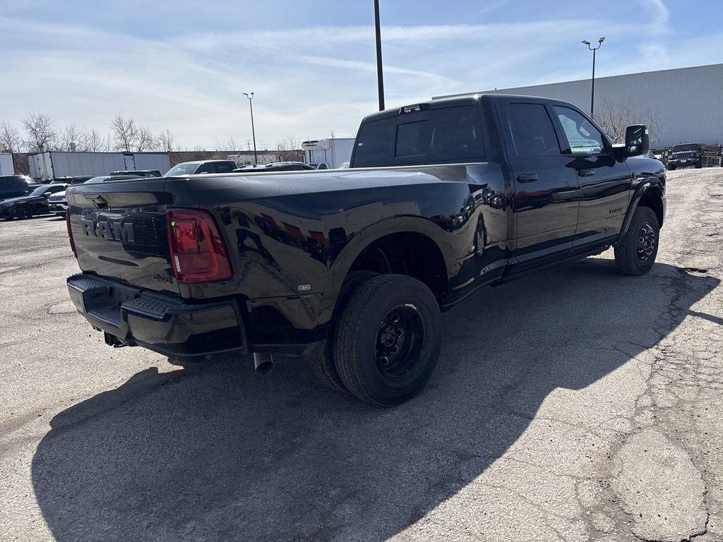 new 2025 Ram 3500 car, priced at $95,915