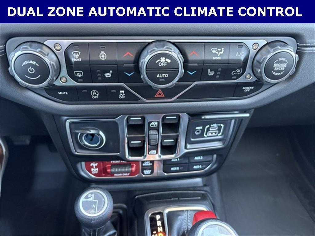 new 2025 Jeep Wrangler car, priced at $54,413