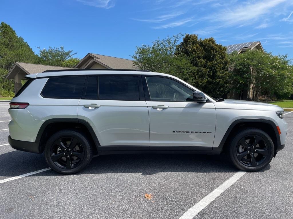 used 2023 Jeep Grand Cherokee L car, priced at $30,000