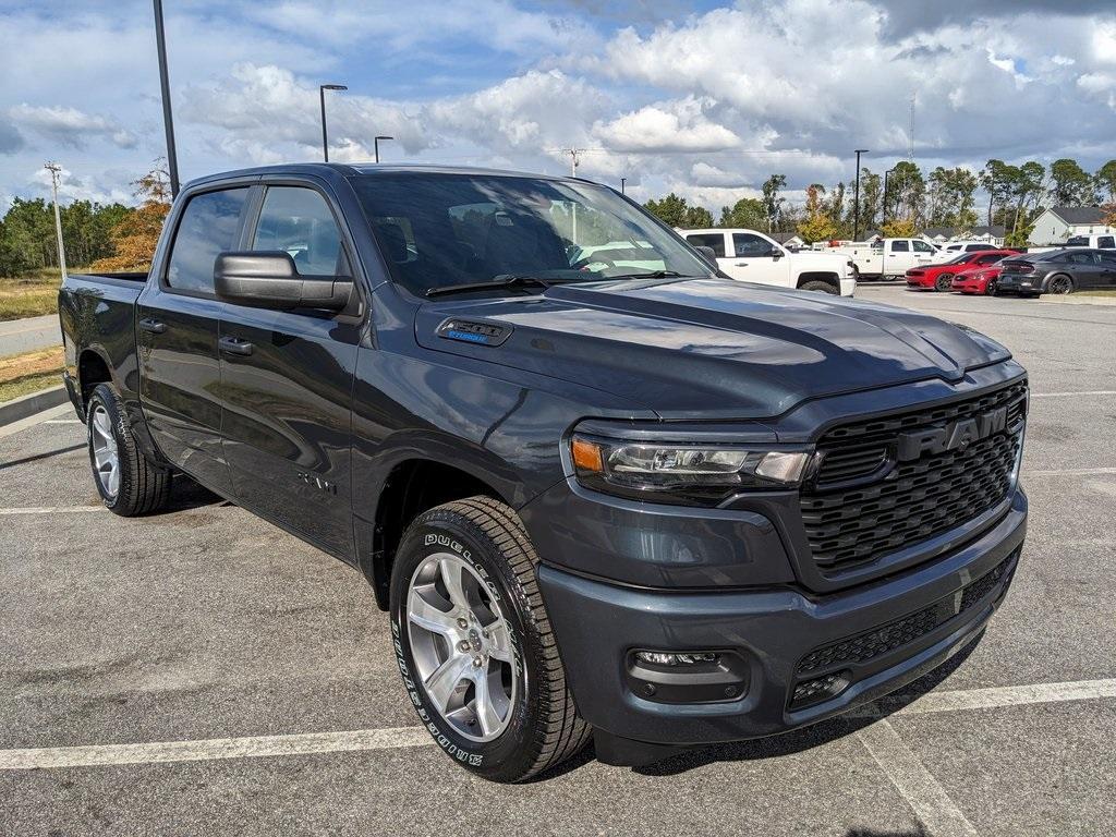 new 2025 Ram 1500 car, priced at $39,916