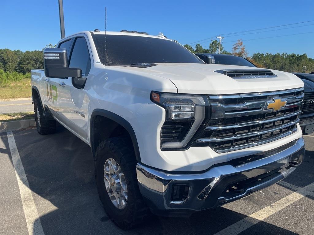 used 2024 Chevrolet Silverado 2500 car, priced at $62,290