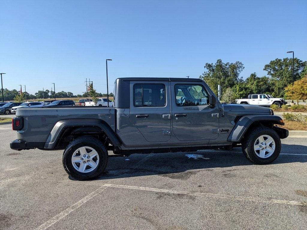 used 2023 Jeep Gladiator car, priced at $27,249