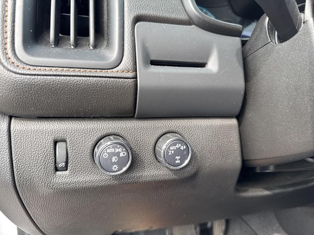 used 2021 GMC Canyon car, priced at $30,996