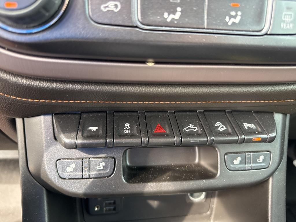 used 2021 GMC Canyon car, priced at $30,996