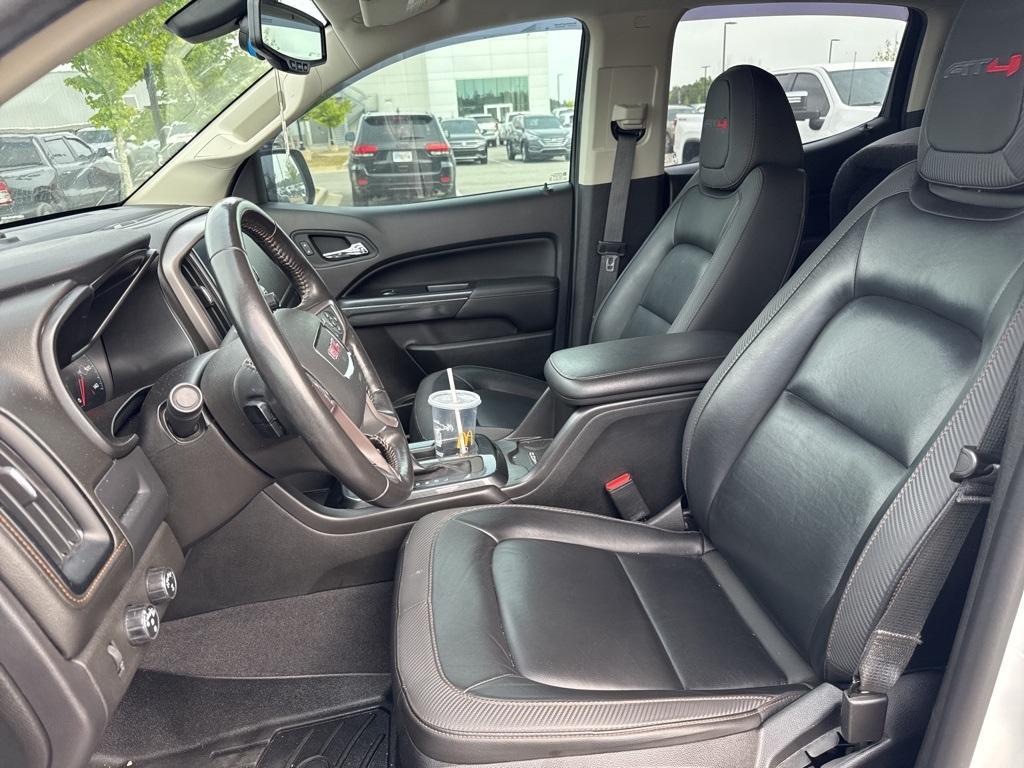 used 2021 GMC Canyon car, priced at $30,996