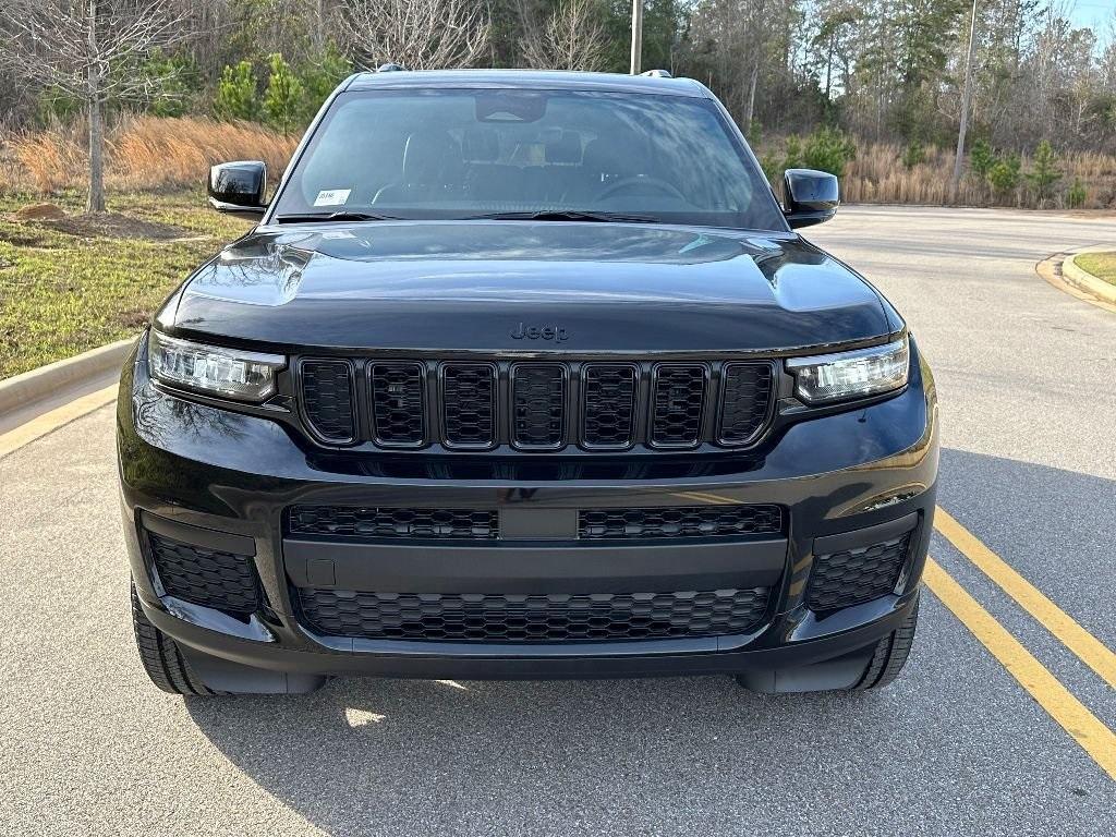 new 2025 Jeep Grand Cherokee L car, priced at $42,725