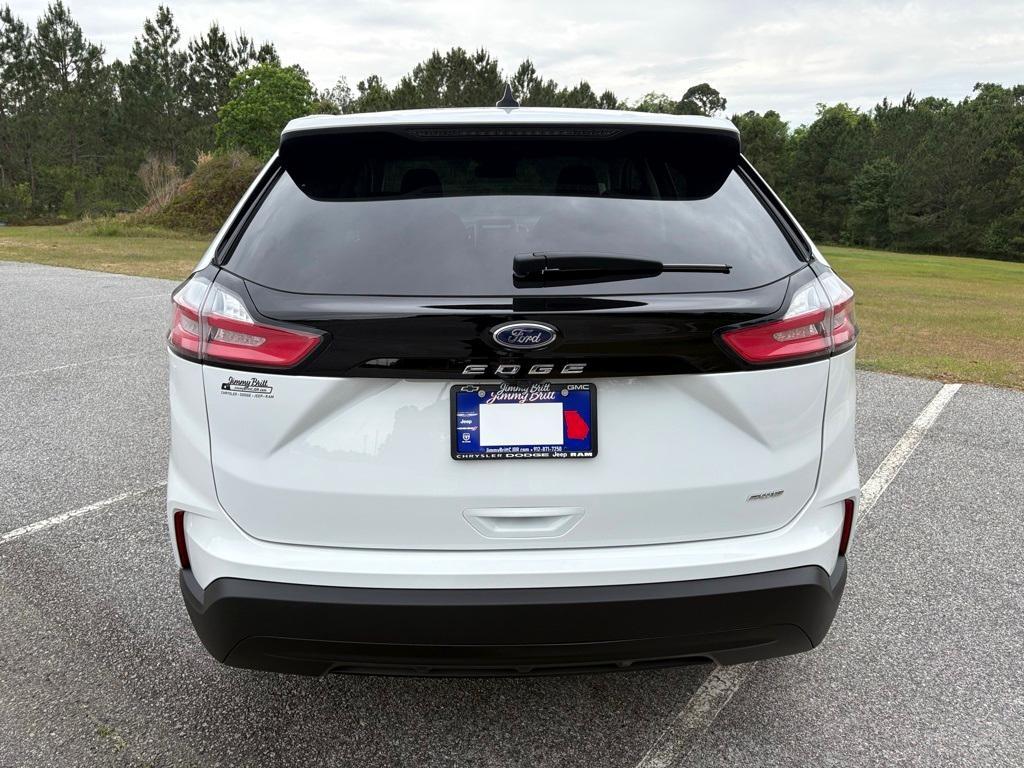 used 2024 Ford Edge car, priced at $30,197