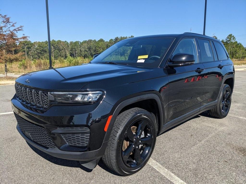used 2023 Jeep Grand Cherokee car, priced at $26,474