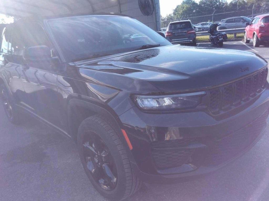 used 2023 Jeep Grand Cherokee car, priced at $26,474