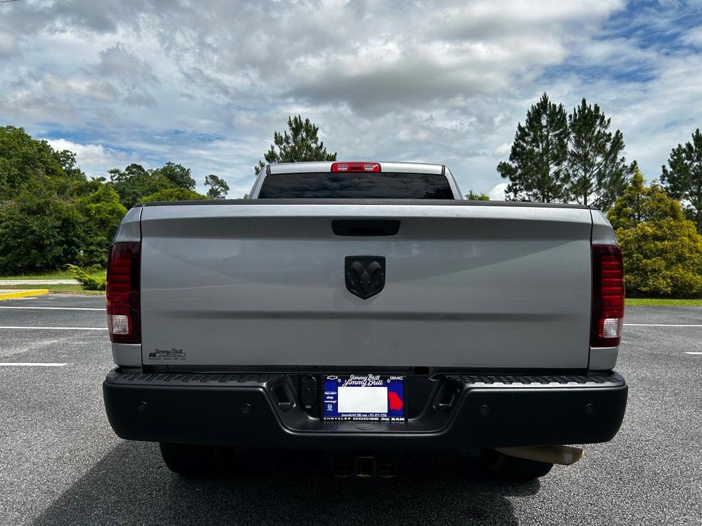 used 2022 Ram 1500 Classic car, priced at $27,416