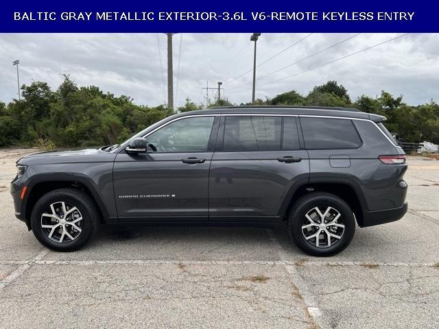 new 2024 Jeep Grand Cherokee L car, priced at $42,777