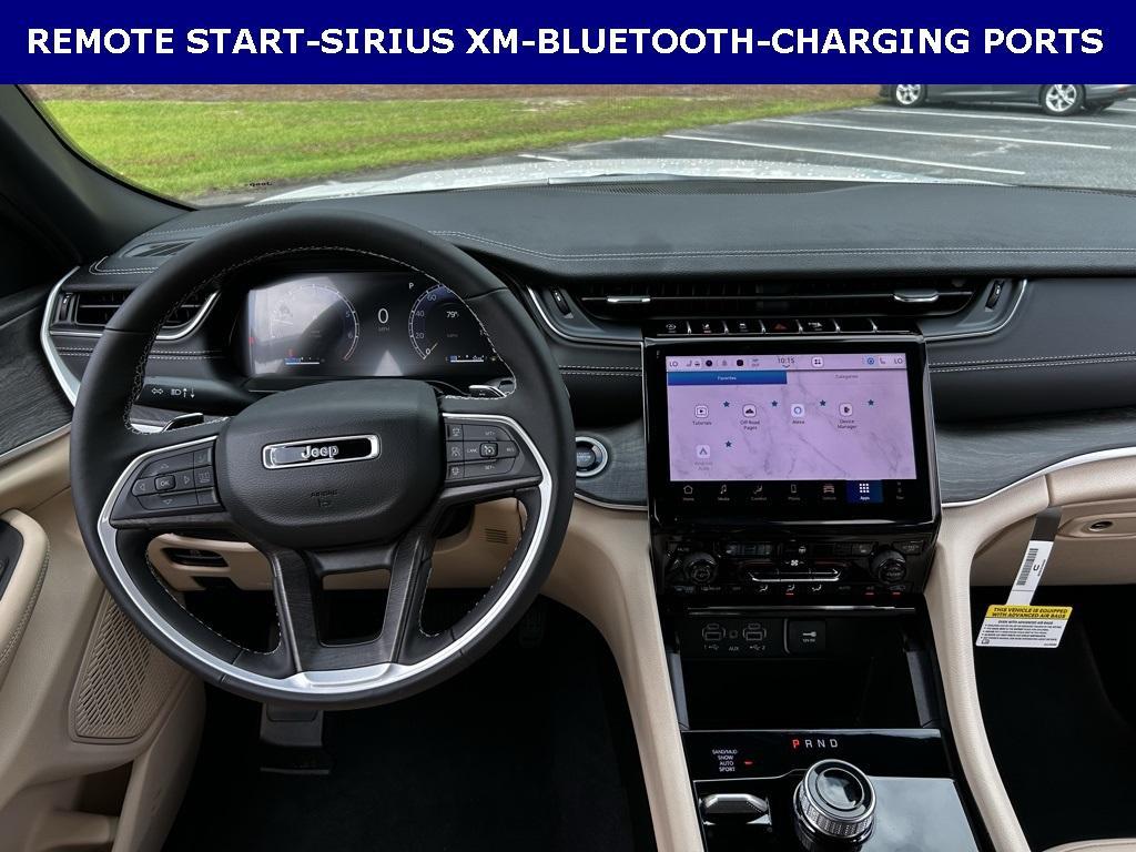 new 2025 Jeep Grand Cherokee car, priced at $42,587