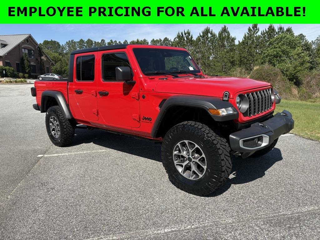 new 2025 Jeep Gladiator car, priced at $36,477