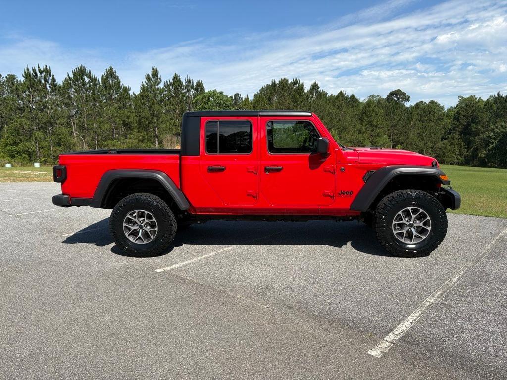 new 2025 Jeep Gladiator car, priced at $36,477