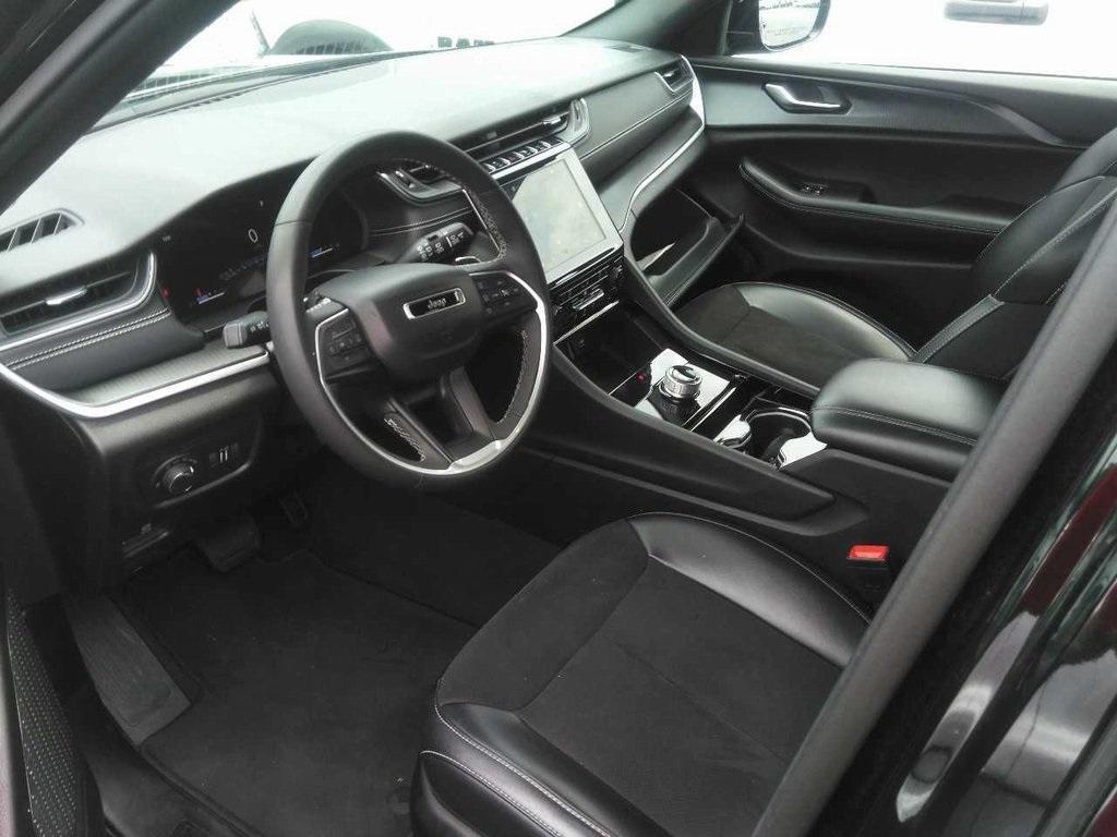 used 2023 Jeep Grand Cherokee L car, priced at $30,814