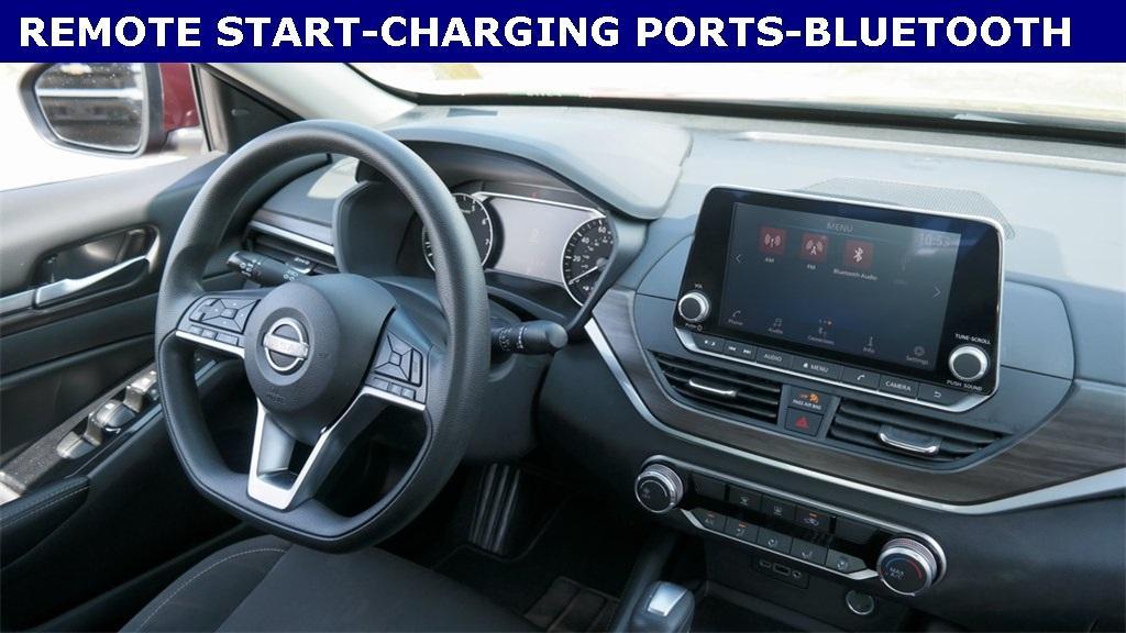 used 2023 Nissan Altima car, priced at $20,634
