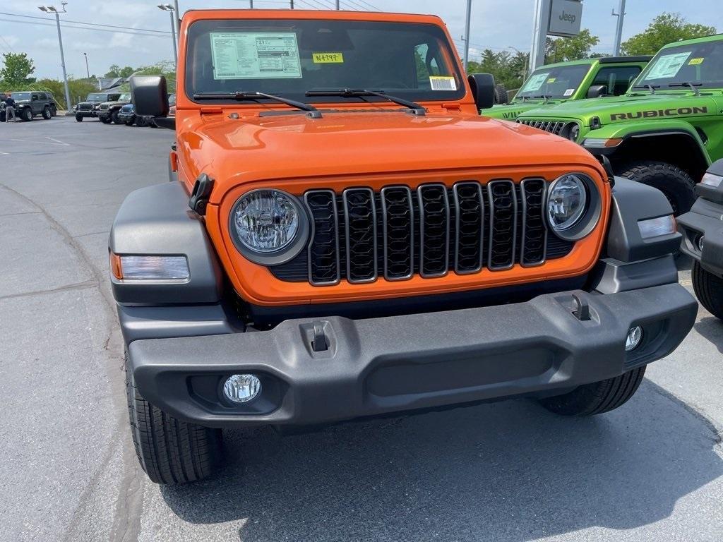 new 2025 Jeep Wrangler car, priced at $35,945