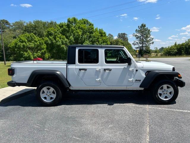 used 2023 Jeep Gladiator car, priced at $33,410