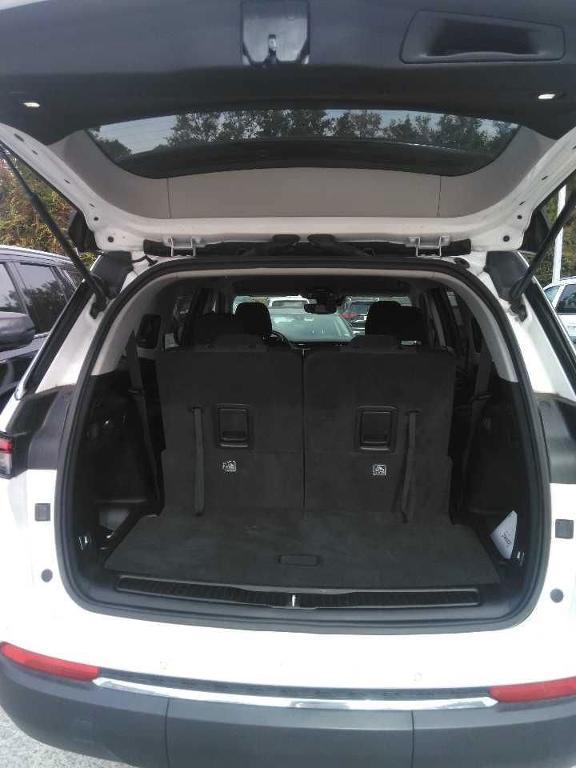 used 2023 Jeep Grand Cherokee L car, priced at $24,674