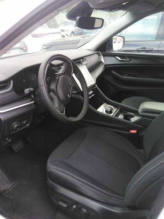 used 2023 Jeep Grand Cherokee L car, priced at $24,674