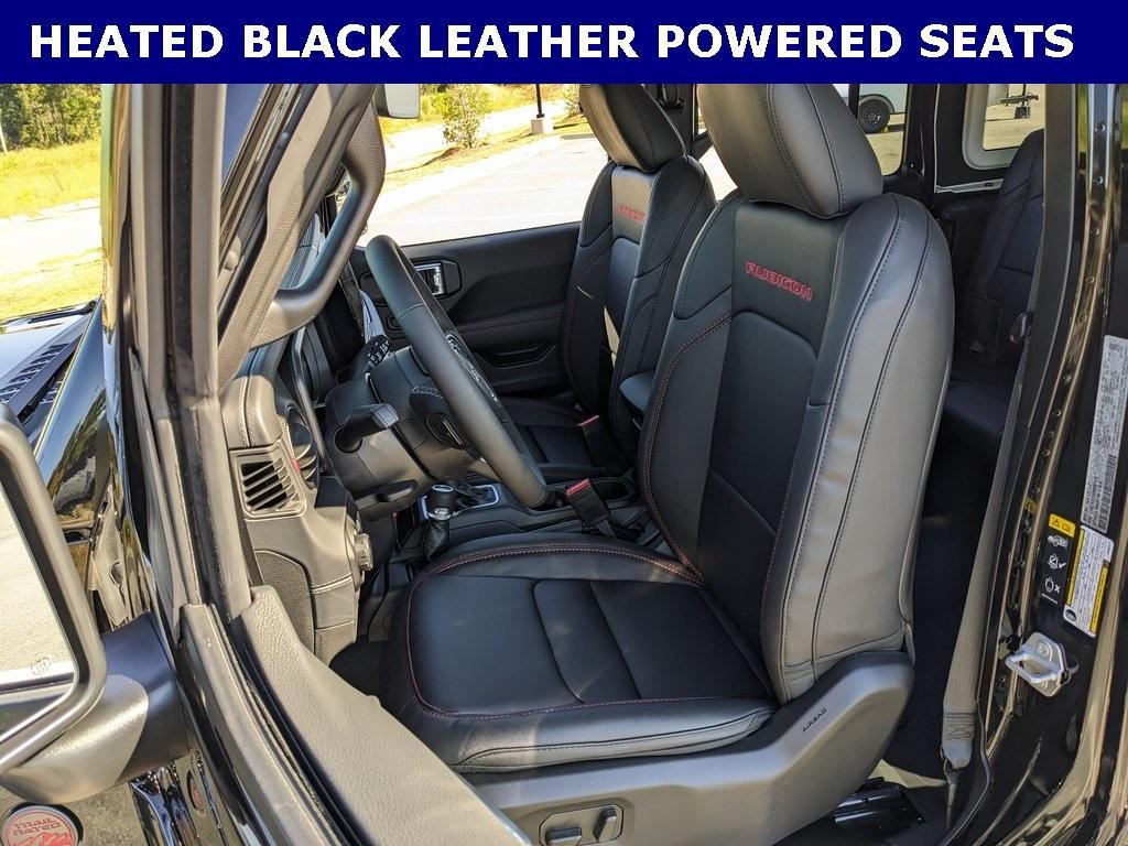 new 2025 Jeep Wrangler car, priced at $62,277