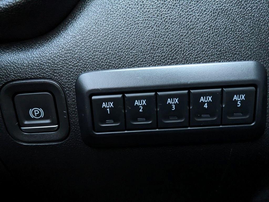 used 2023 Chevrolet Silverado 1500 car, priced at $32,993